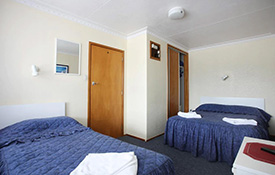 1-Bedroom Twin Apartment bedroom